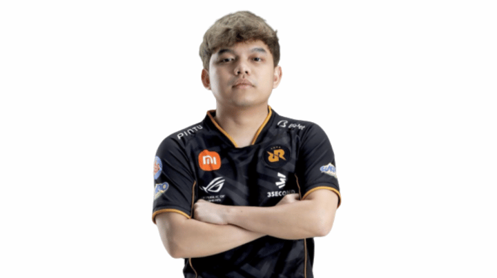 RRQ Acil, Coach RRQ yang Pernah Jadi Pro Player Dota 2