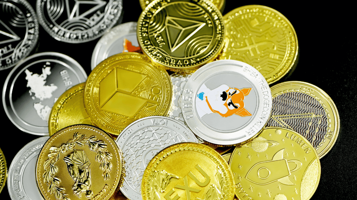 difference between tokens and coins
